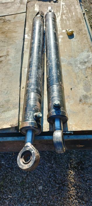 Cilindri hidraulici  2,64 m