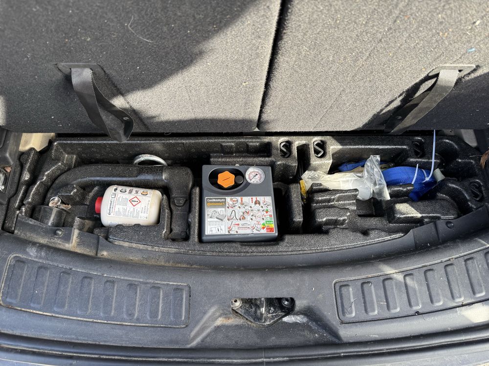 На части Land Rover Discovery Sport 204DTD 2.0 180кс/На части