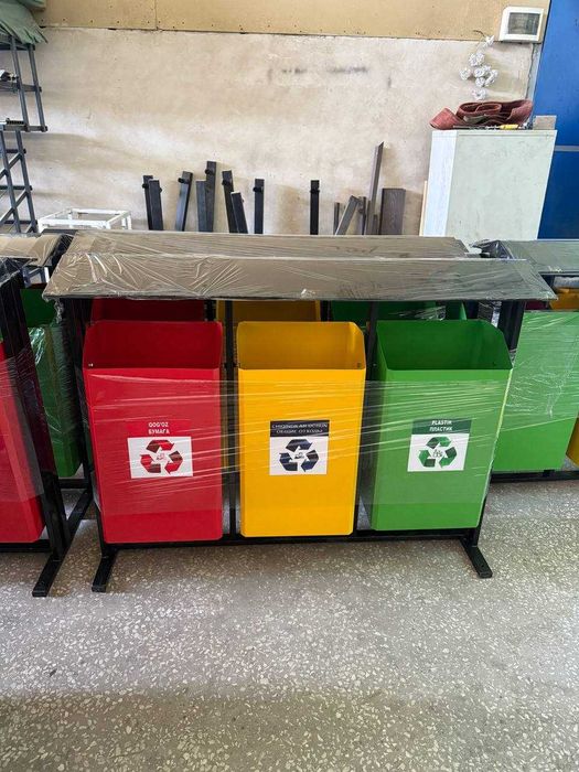 Urna 3 talik Урны