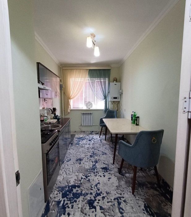 Yakkasaroy Oybek metro