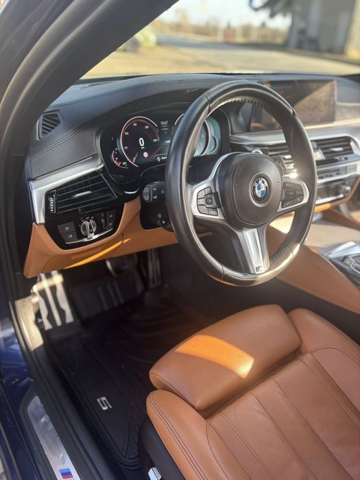 Продавам BMW 540i