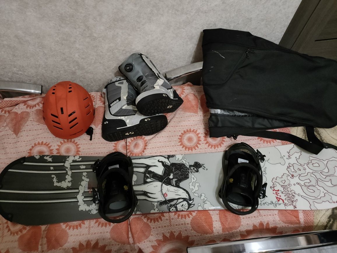 Сноуборд комплект крепление ботинки шлем чехол