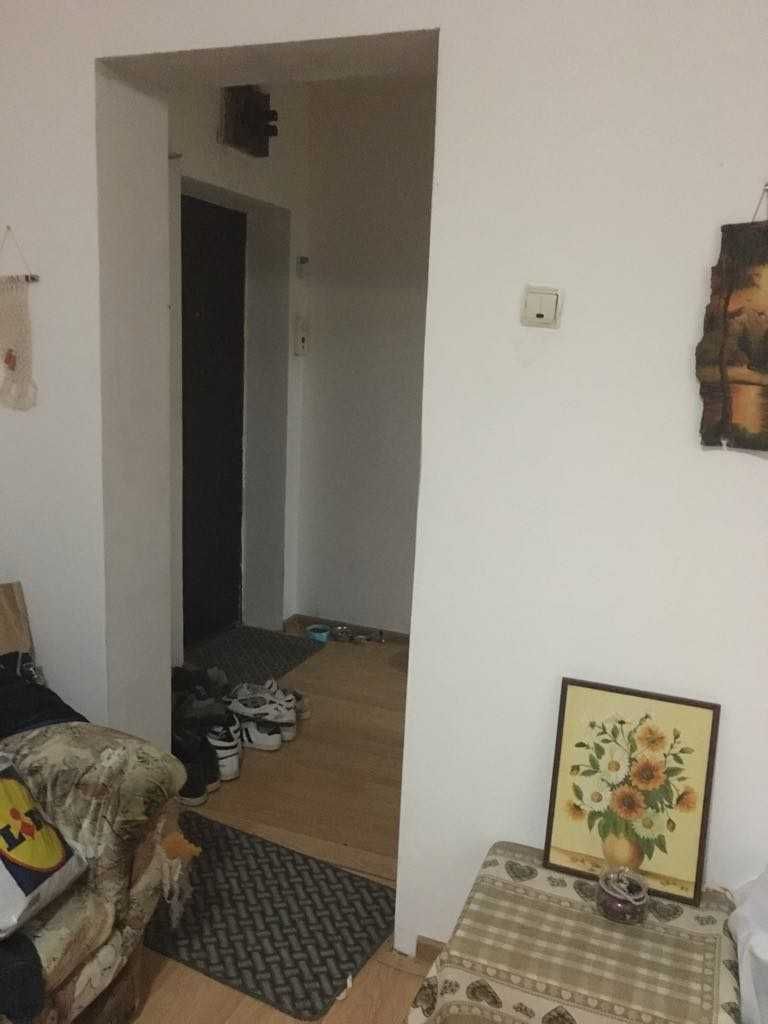 Vind sau schimb apartament