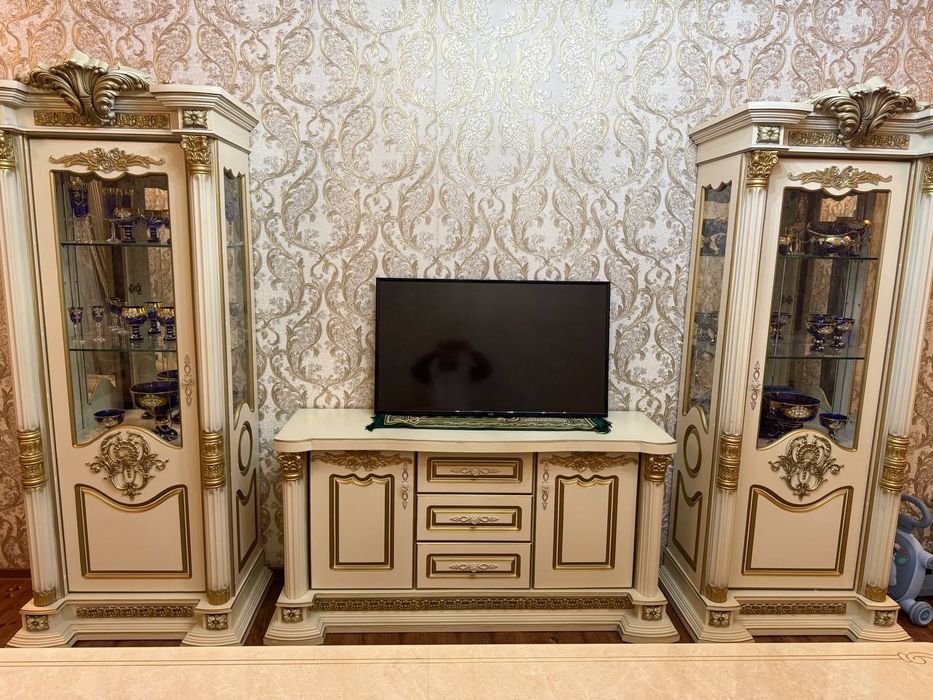 Пенал    и.   комод