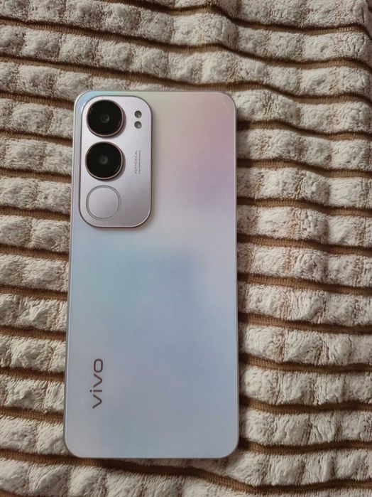 Продам Vivo Y 19 s