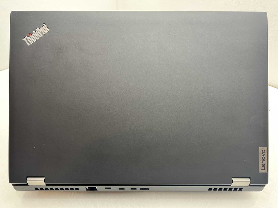 Lenovo ThinkPad P15 4K OLed i7-10875H 32GB 1TB RTX 3000 6GB Гаранция