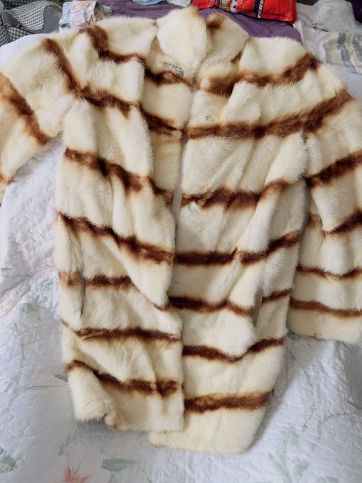 Норковая шуба стильная