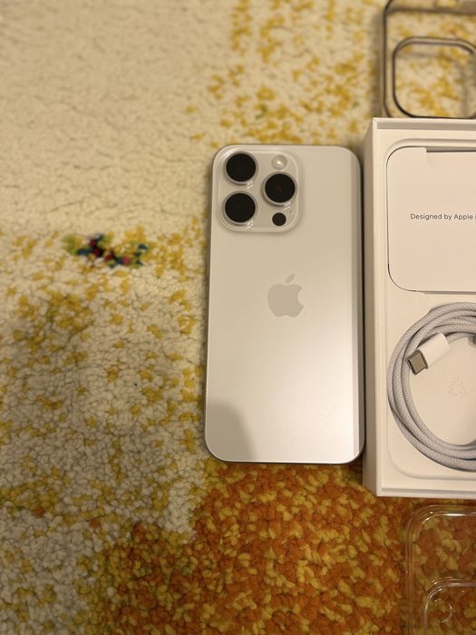 Iphone 15 pro white titanium 256gb EMAG ,GARANTIE, BON FISCAL