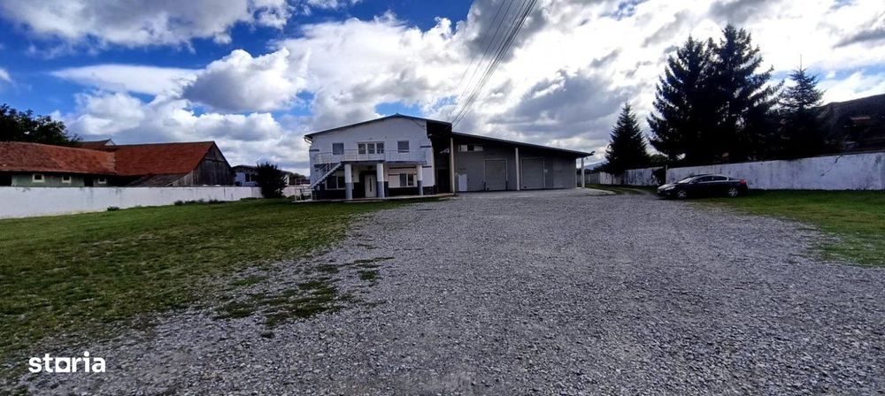 Hala moderna cu toate facilitatile in centrul Prejmerului , disponibil