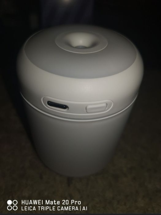 Umidificator de aer cu aromaterapie