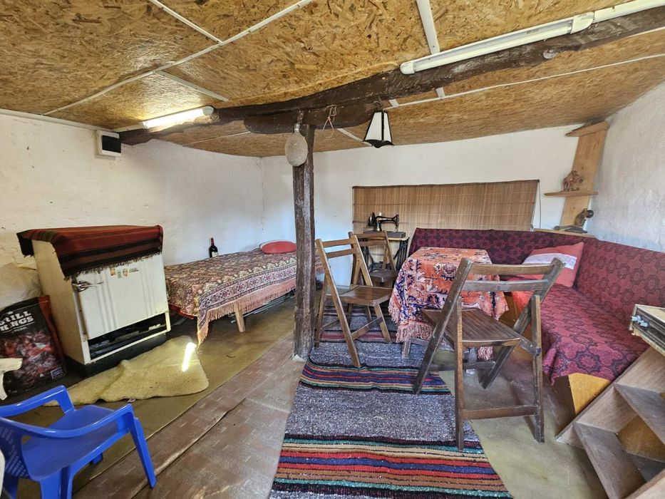 Продава се Къща в с. Жедна, Област Перник - 60 кв.м за 612 €/кв.м - Снимка #7