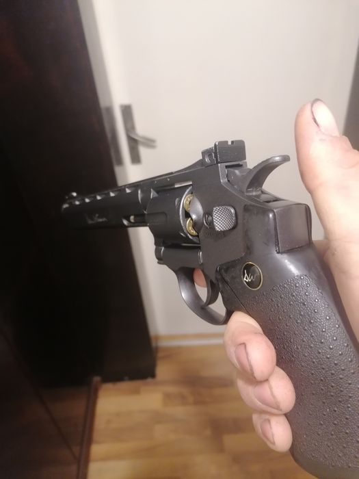Dan wesson co2 I revolver