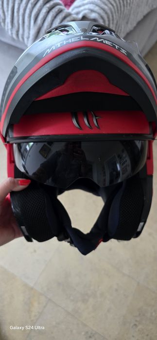 Casca moto flip up