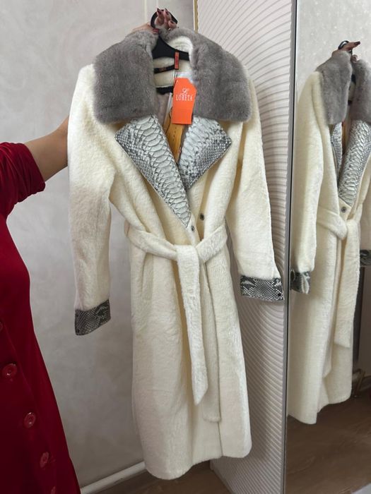 Пальто алькантара