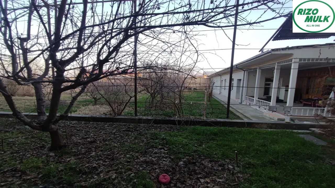 Назарбекда ховли сотилади. NR494/88