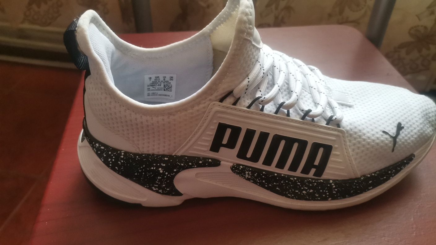 Vind adidași  puma 40