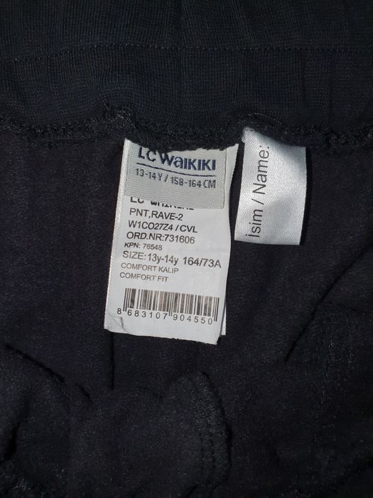 Pantaloni Waikiki mar 13-14 ani