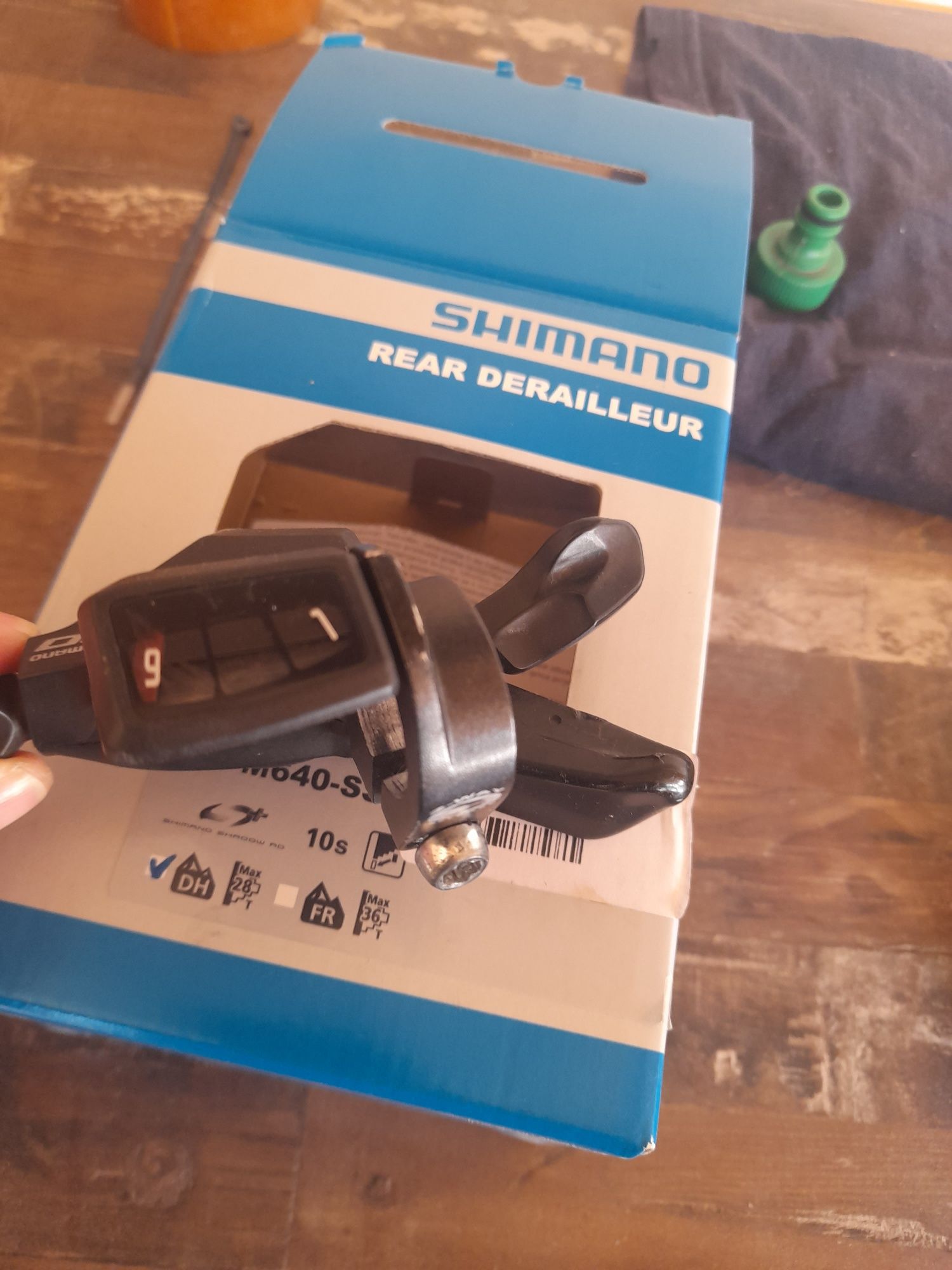 Заден дерайльор комада и венец за 9 скорости shimano