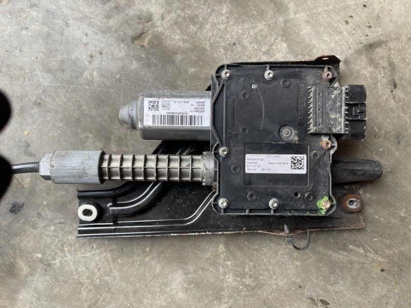 Calculator frana de mana Opel Insignia (2008->) a2c53401771