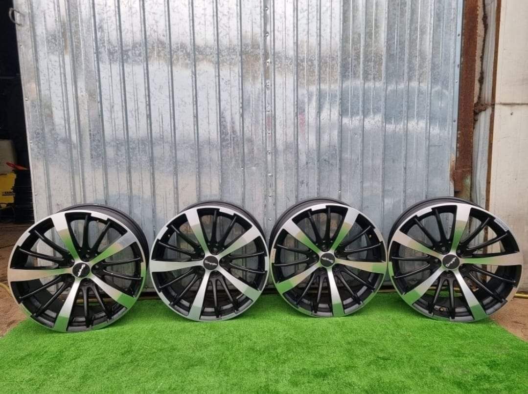 Jante R18 Aliaj 5x100 Tomason 8.5J ET 30 bi-colore Leon 1m FR Skoda VR