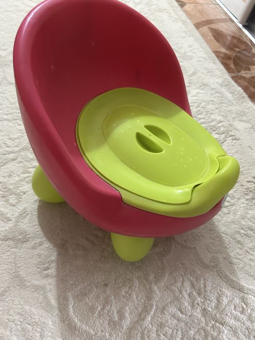 Горшок детский в отличном состоянии