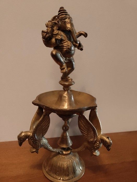 Superbă sculptura lampa antica indiana din bronz masiv Ganesha piesa p