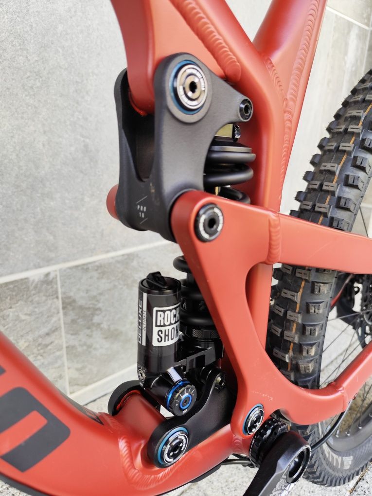 Propain Tyee 2022 – RockShox Lyrik Ultimate