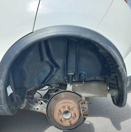 подкрылки Nissan JUKE