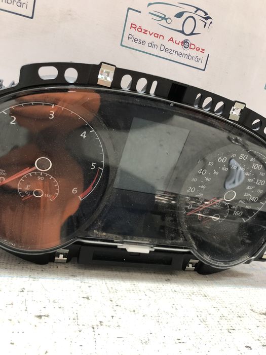 ceasuri bord uk  volkswagen golf 7 1.6 motorina 2015