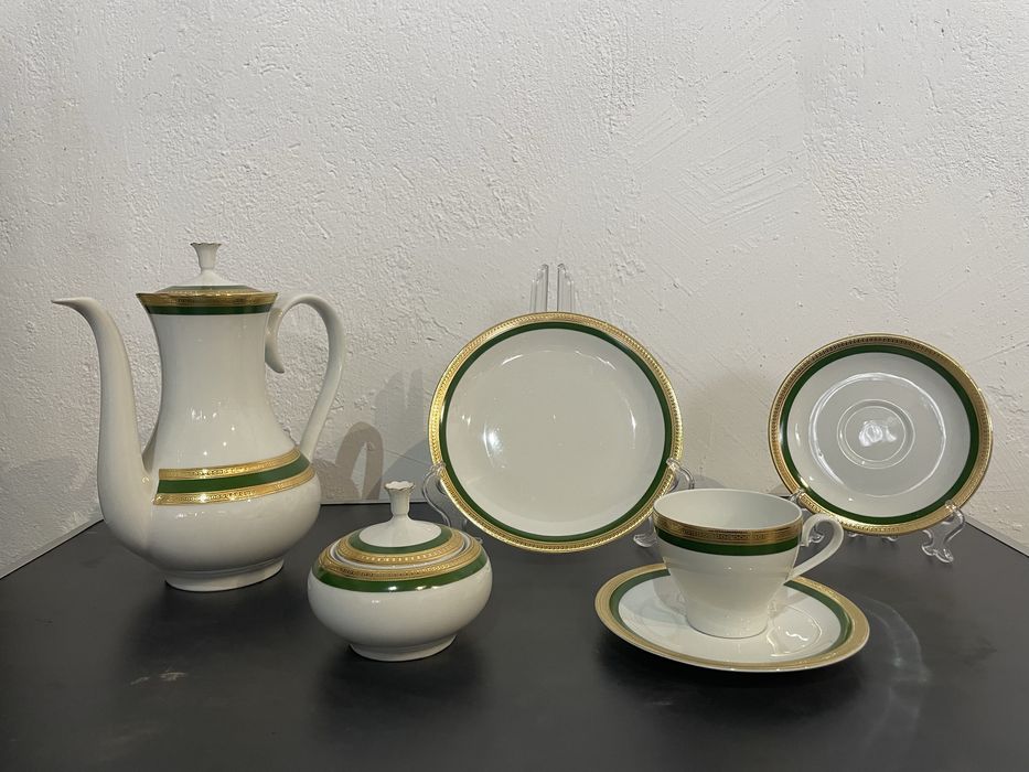 Порцеланов сервиз за кафе от 18части
