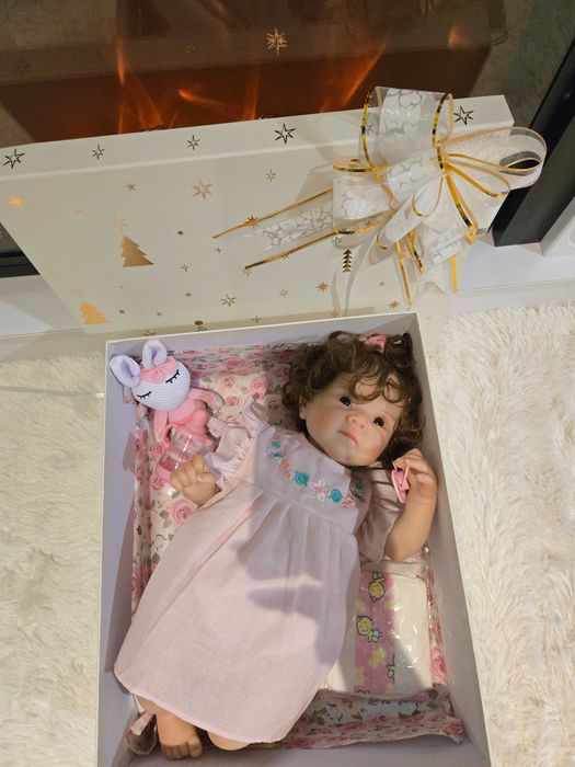 Реалистични кукли