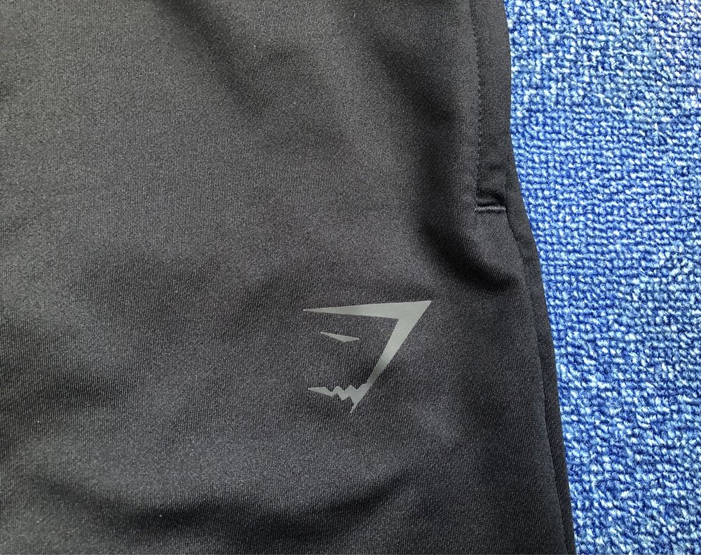 Gymshark ОРИГИНАЛНО мъжко долнище - L-M