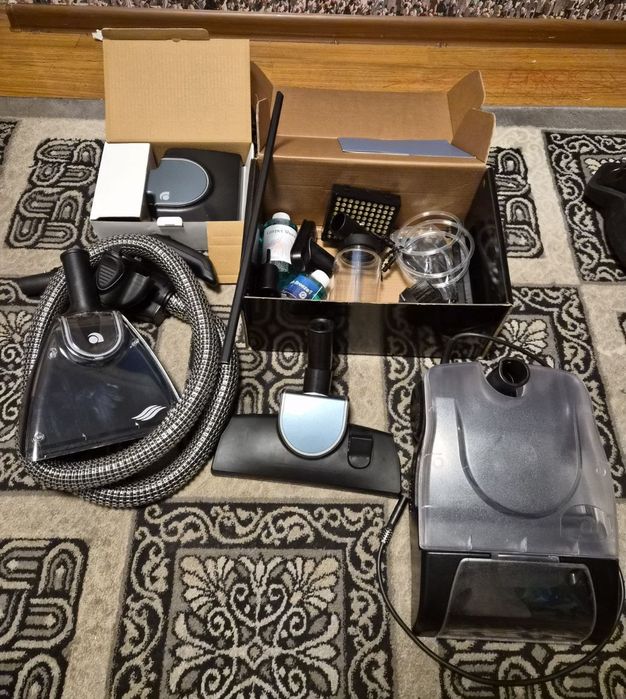 Sotteladi 
2 oy ishlatlgan xamma narsasi bor
Aybi yoq
Bitta aybi b