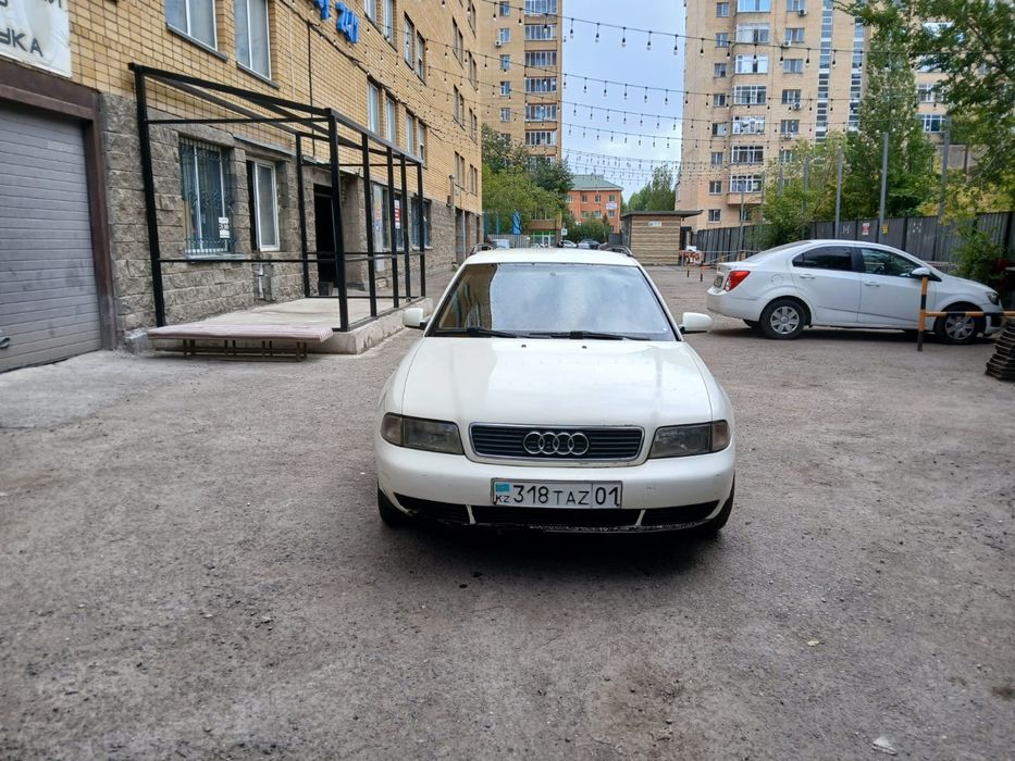 Продам машину audi ауди