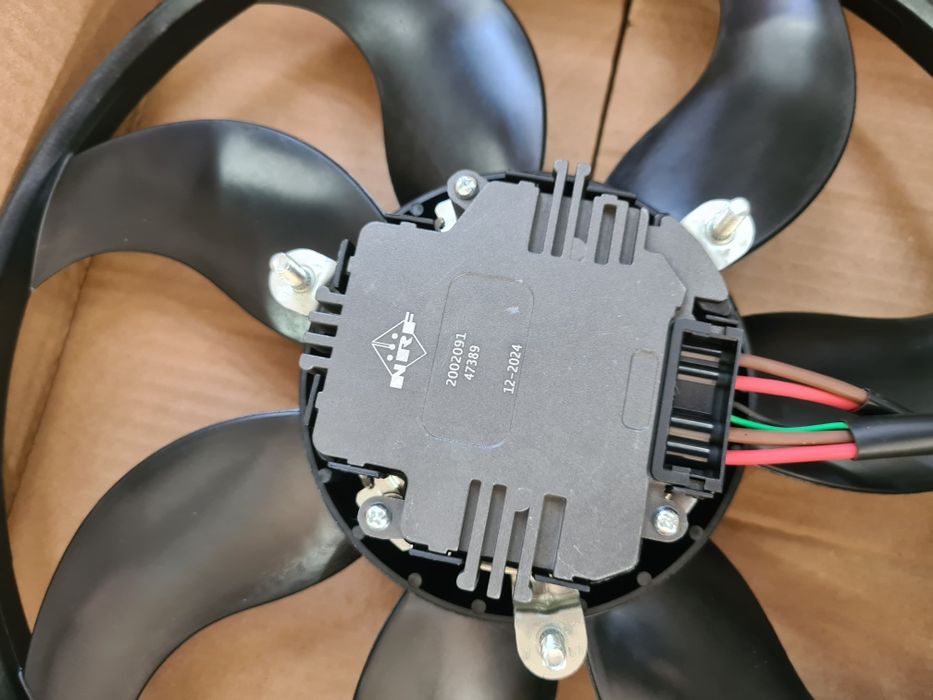 Ventilator motor VW Passat Skoda Superb Audi