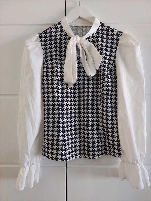 Blua superba stil camasa cu funda la gat stil zara