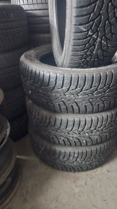 225 55 17 Nokian 90% iarna M+S