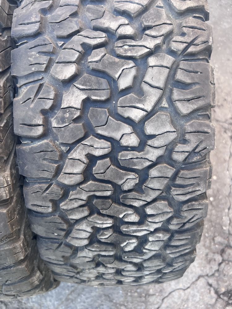 265/60 r18 offroad -bfgoodrich - m/s  -400 lei buc