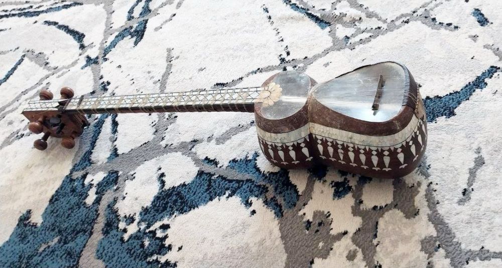 Qadimiy tor sotiladi