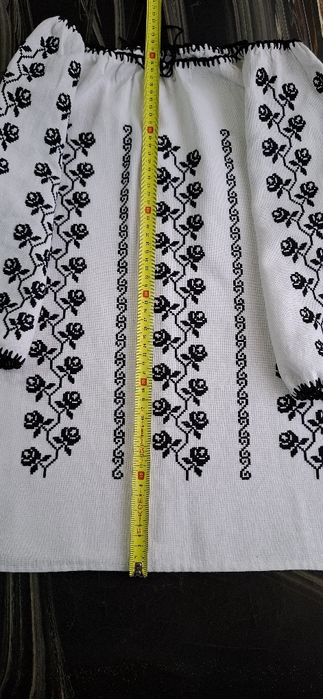 Ie / bluză tradițională