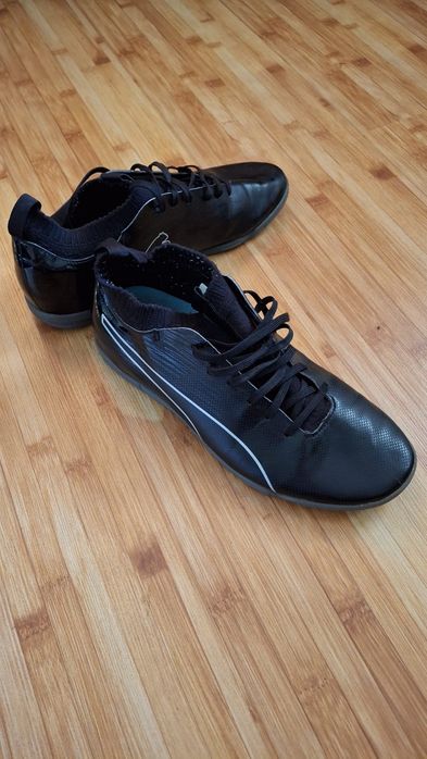 Adidasi fotbal Puma