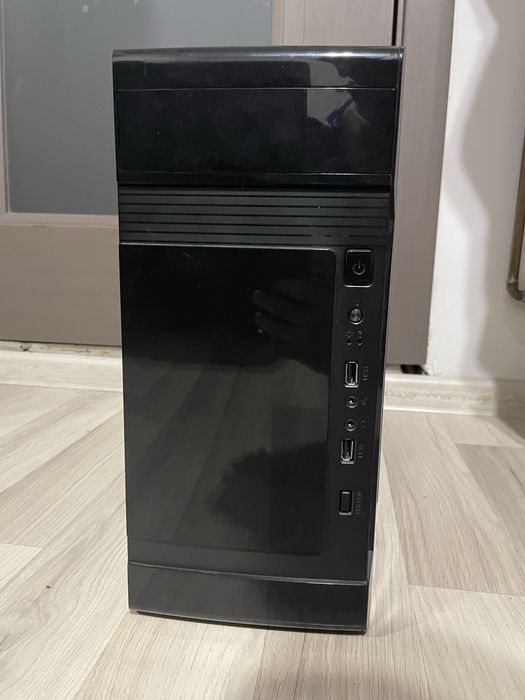 Calculator - Statie - Sistem 64x 8GB RAM DDR 3, I5-2500K