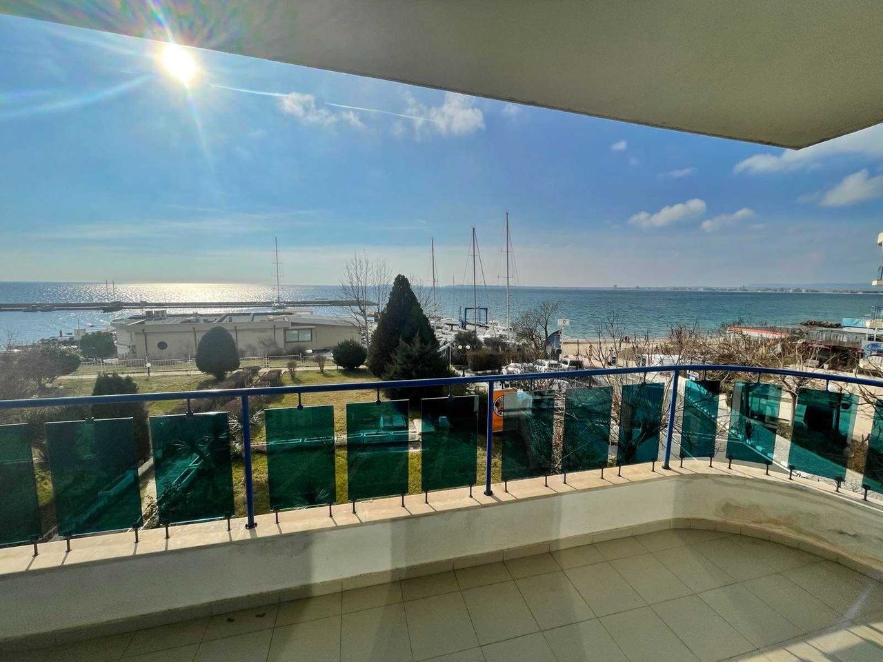 Продава се Многостаен апартамент в к.к. Слънчев бряг - 262 кв.м за 1138 €/кв.м - Снимка #20