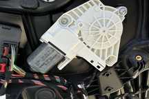 Motoras macara dreapta spate 8k0959811a Audi A4 B8/8K [facelift] [201