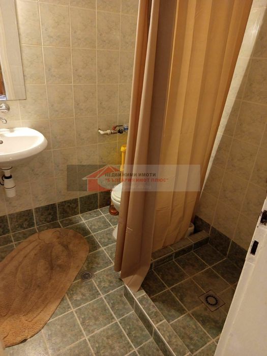 Дава под наем 3-стаен гр. София - Център 99m²
