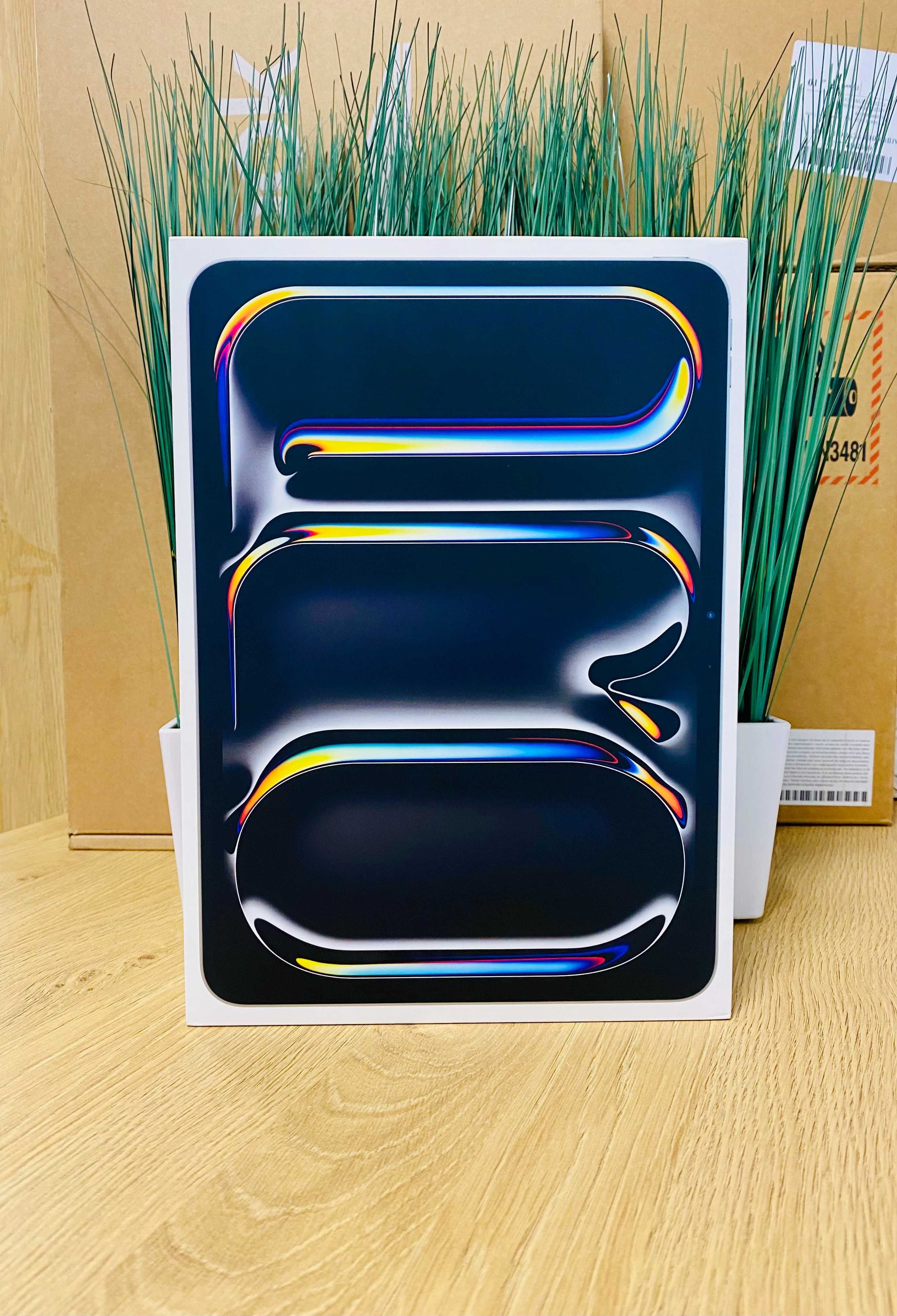 ЧИСТО НОВ !!! Apple iPad Pro 11" (2024), 256GB, M4, Wi-Fi, Silver
