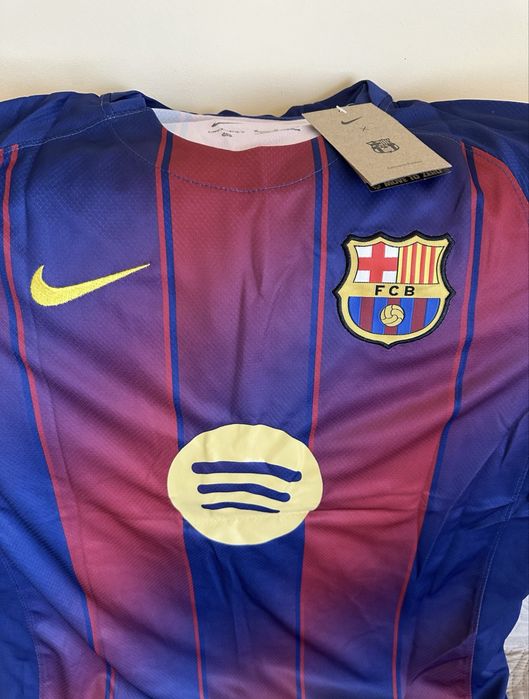 Tricou GAVI, FC Barcelona, marime M, NOU, sezon nou 2025-2026