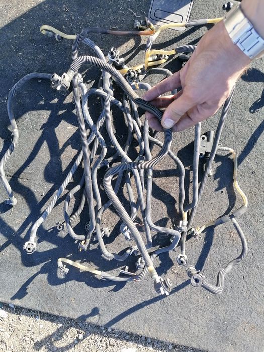 Пластмасови горивни тръбички 200CDI 220CDI 270CDI 320CDI