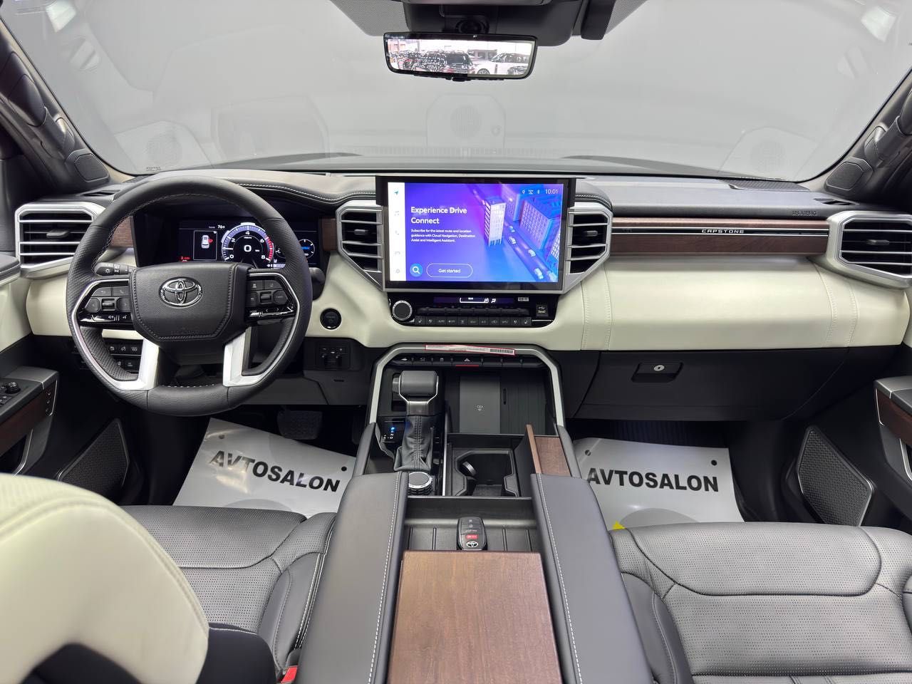 Продается новый Toyota Sequoia