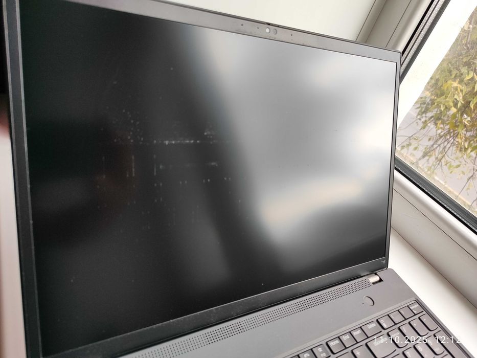 Lenovo ThinkPad T16 Gen 1/i5-1235u/8/256/FHD/IPS/IrCam